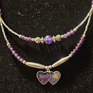 OVERLAPPING HEART NECKLACE w Silvertone & Purple Beads. Women's Girl's NWOT